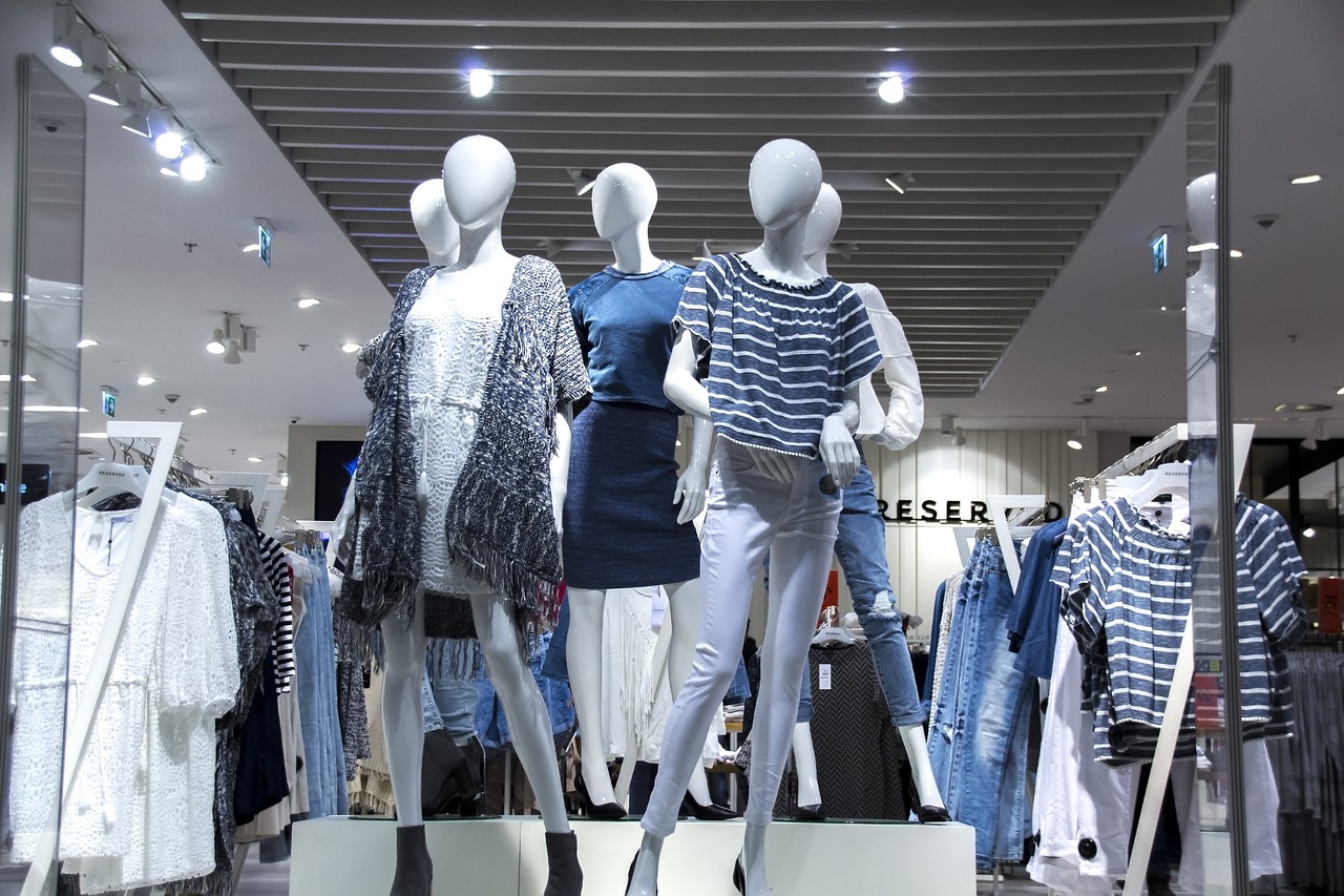 Why Choose
                         Us - Clothing Banner